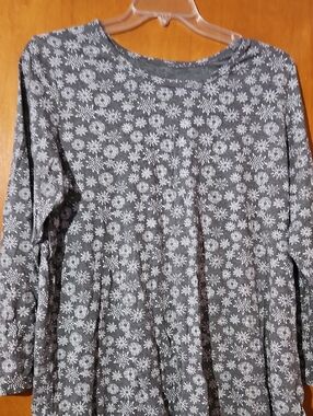 Woman Within Gray Long Sleeve Floral Print Top